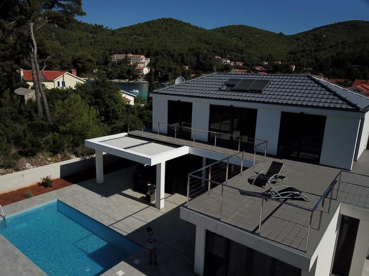 Seaside Villa At Prizba Exterior photo
